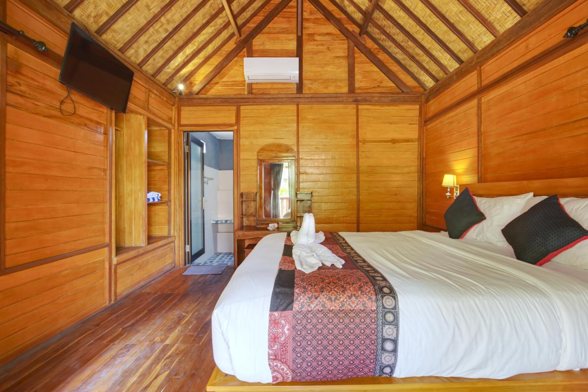 Ss Pangket Bungalow Toyapakeh Værelse billede